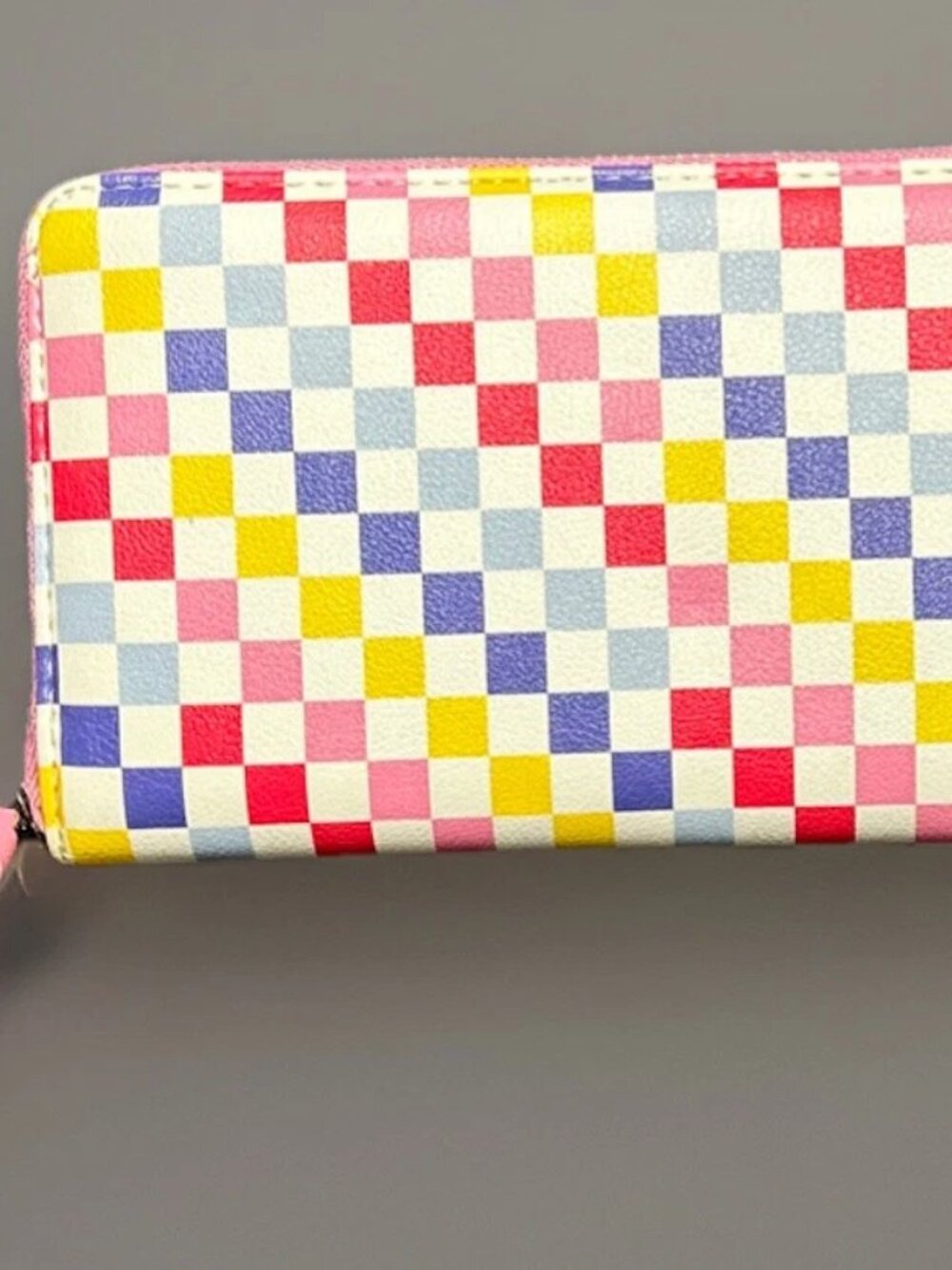 No Boundaries Multicolor Checkered Zip Around Wallet Wristlet Pink Trim Vegan